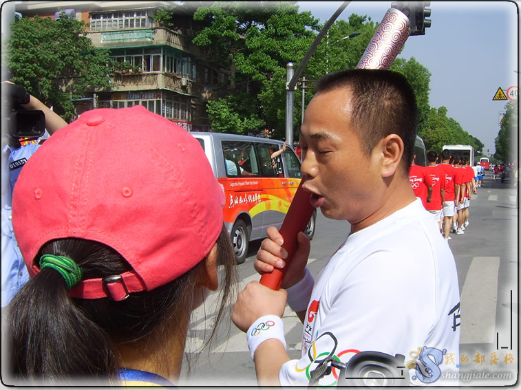 按此在新窗口打开图片