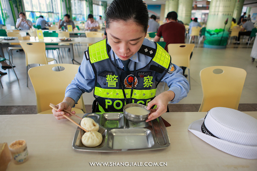 按此在新窗口打开图片