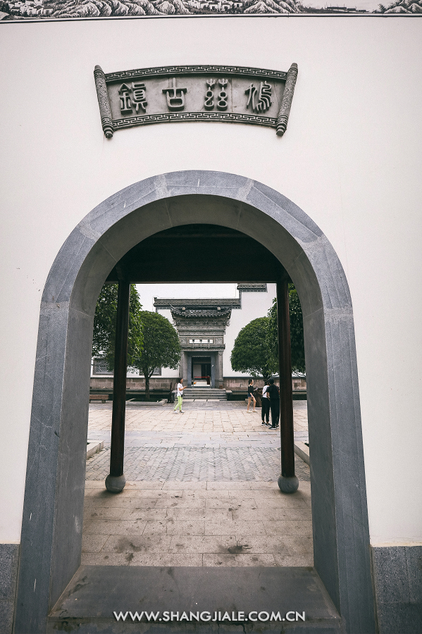 按此在新窗口打开图片